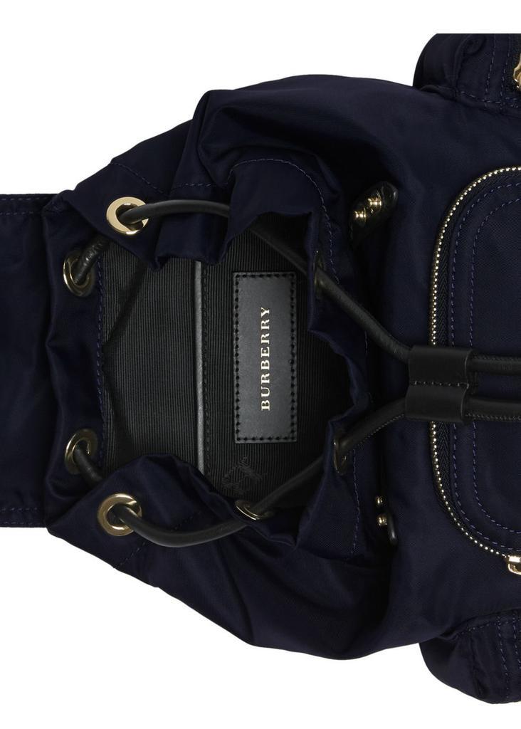 商品Burberry|The small crossbody rucksack in nylon,价格¥7730,第5张图片详细描述