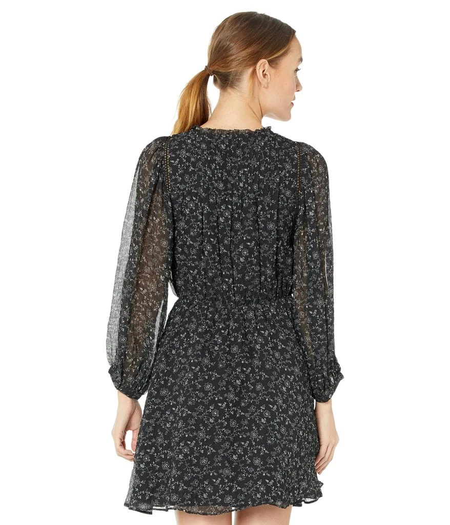 商品Madewell|Ruffle-Neck Button-Front Mini Dress in Dotted Vines,价格¥465,第2张图片详细描述