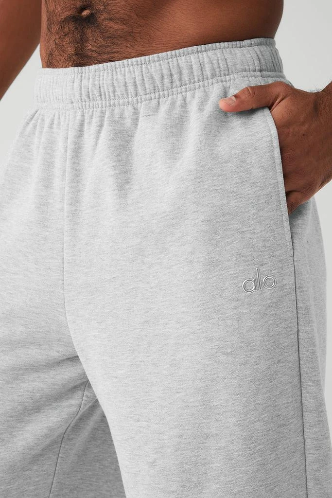 商品Alo|Accolade Straight Leg Sweatpant - Athletic Heather Grey,价格¥879,第4张图片详细描述