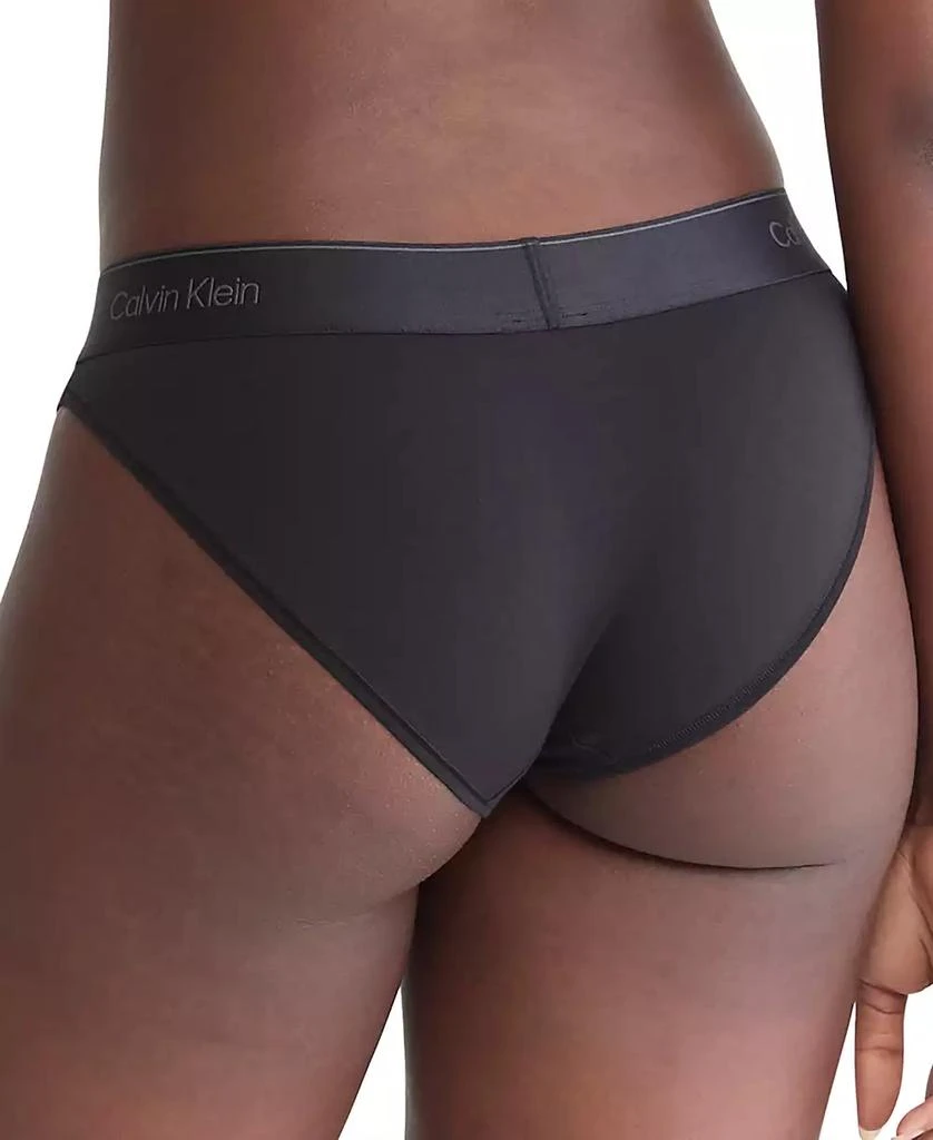 商品Calvin Klein|Calvin Klein Women's Modern Holiday Bikini Underwear QF7999,价格¥174,第3张图片详细描述