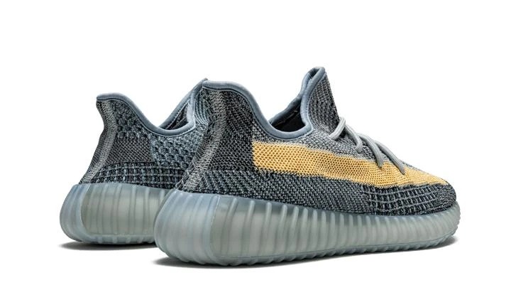 商品Adidas|Adidas Yeezy Boost 350 V2,价格¥2234-¥5074,第4张图片详细描述