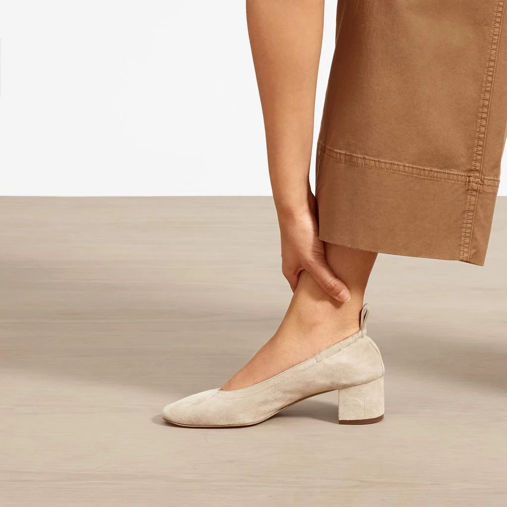 商品Everlane|The Day Heel 麂皮方跟鞋,价格¥1068,第3张图片详细描述
