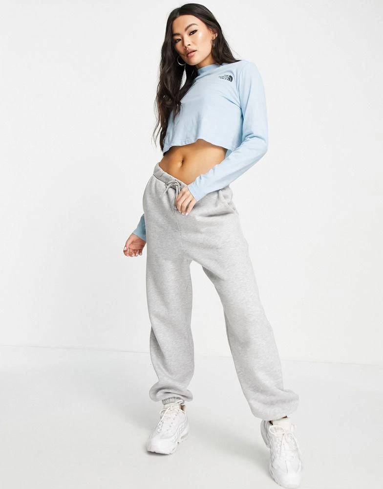 商品The North Face|The North Face Nekku long sleeve t-shirt in light blue Exclusive at ASOS,价格¥317,第3张图片详细描述