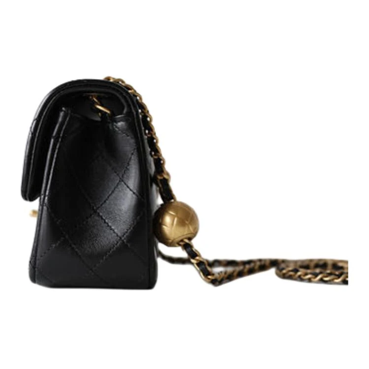 商品[国内直发] Chanel|香奈儿 Classic Flap CF 24K 小金球经典菱格纹绗缝链条金扣肩带可自行调节 羊皮 口盖包斜挎单肩包 女款 黑色,价格¥56442,第5张图片详细描述