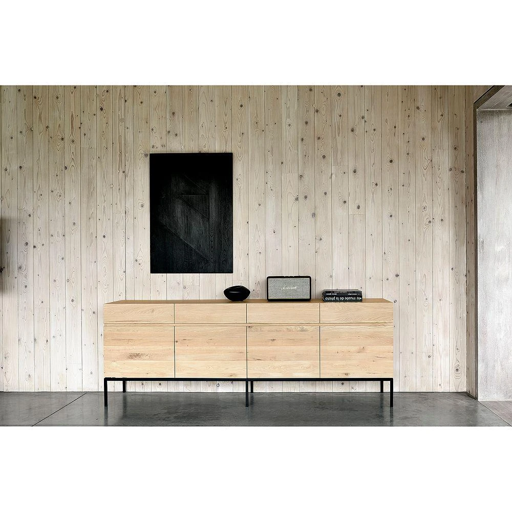 Ligna 4-Door Sideboard 商品