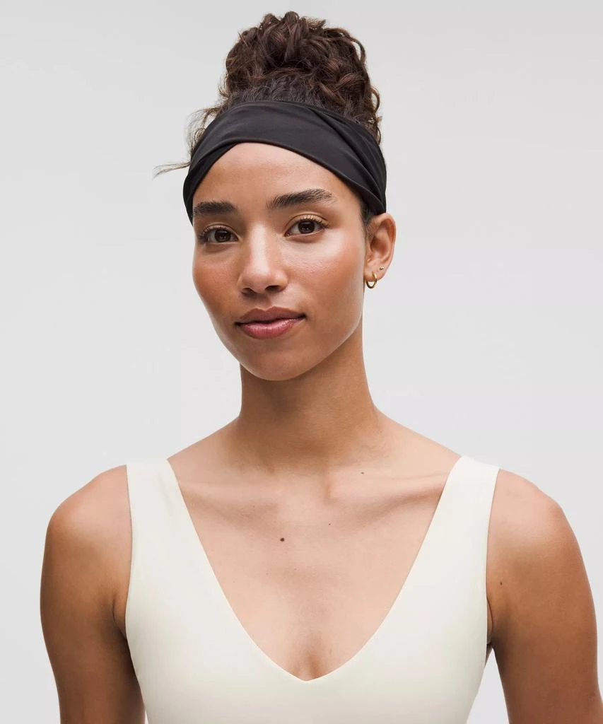 商品Lululemon|lululemon Align™ V-Neck Bra *Light Support, A/B Cup,价格¥253,第4张图片详细描述