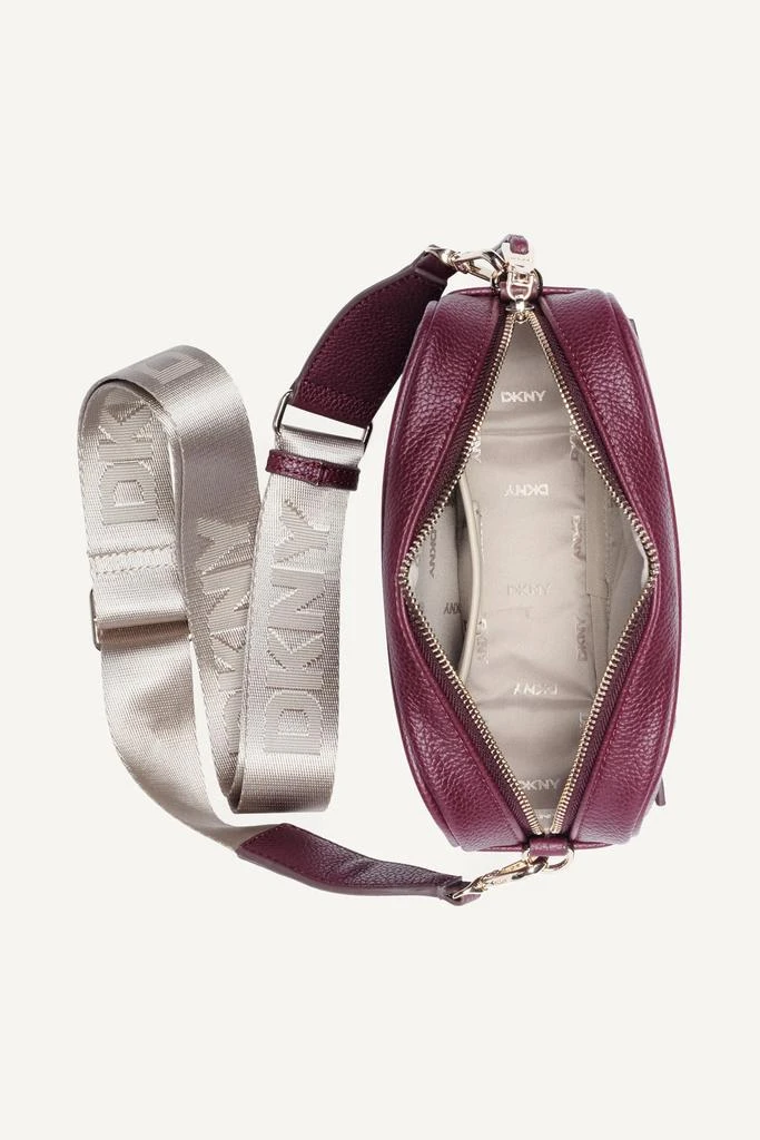 商品DKNY|Zoie Camera Bag,价格¥719,第2张图片详细描述