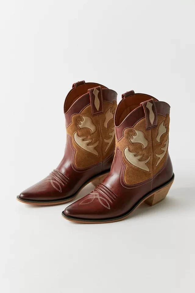 商品Urban Outfitters|UO Lynn Mixed Cowboy Boot,价格¥492,第4张图片详细描述