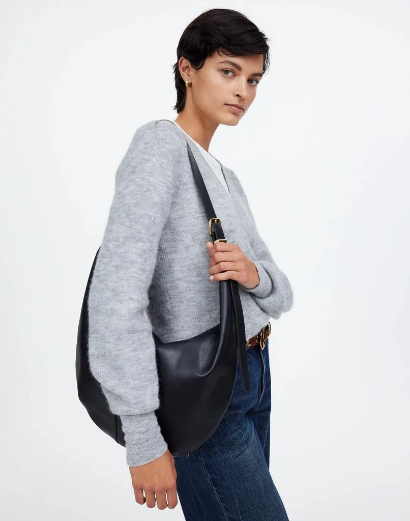 The Essential Curve Shoulder Bag 商品