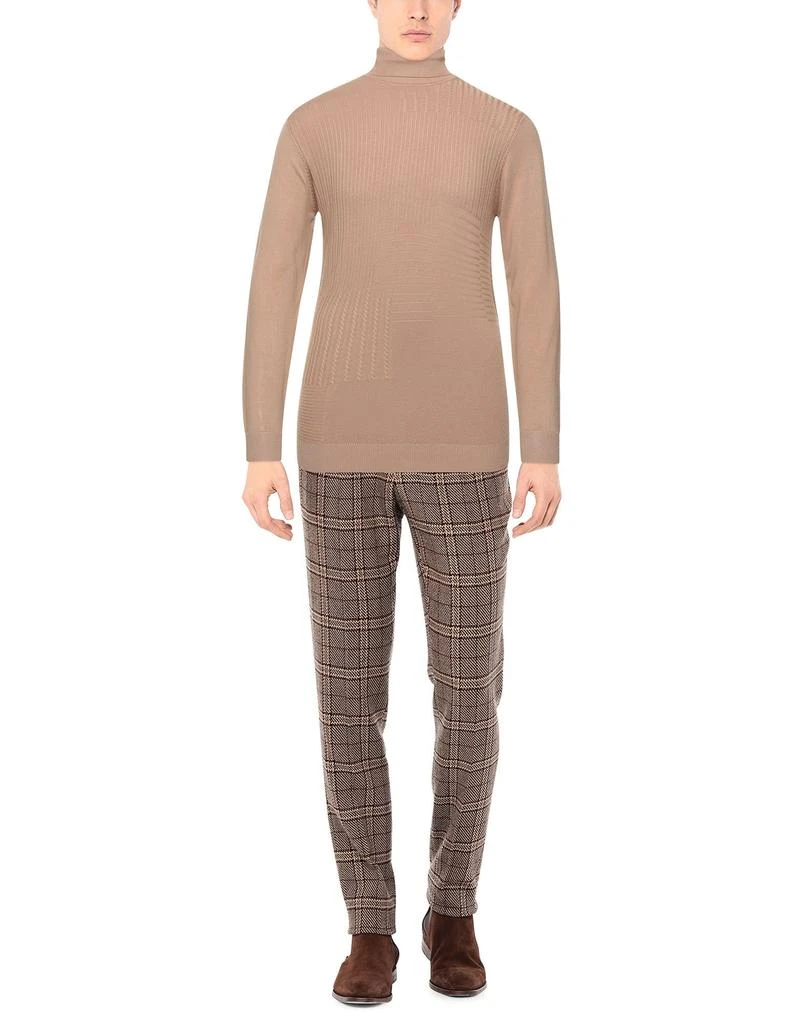 商品SSEINSE|Turtleneck,价格¥81,第2张图片详细描述