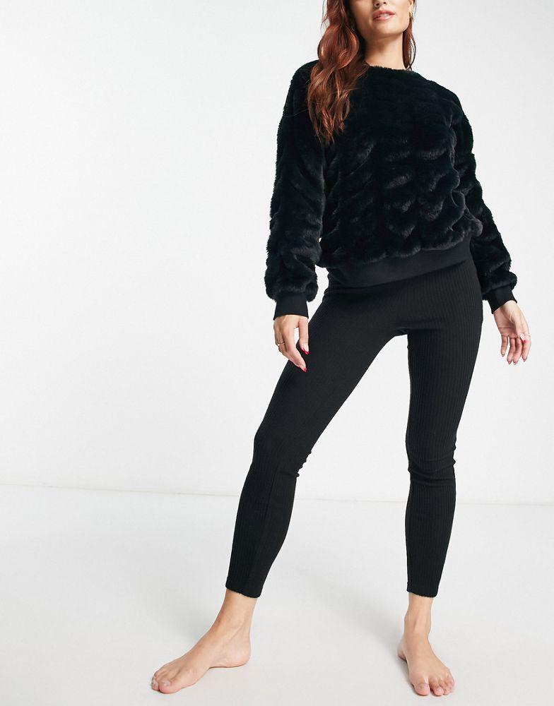 ASOS DESIGN lounge yeti faux fur sweat & brushed rib legging set in black商品第1张图片规格展示