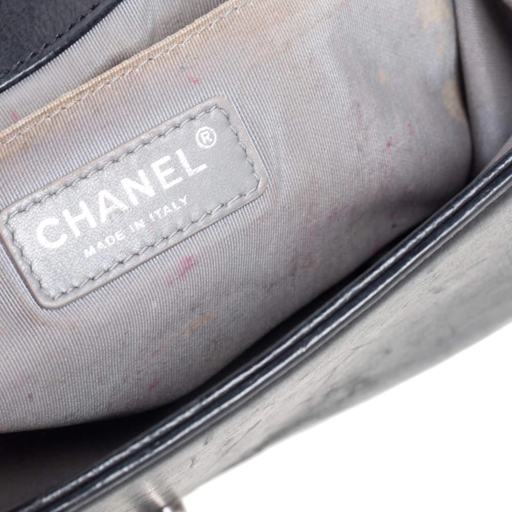Chanel Black Quilted Leather Medium Boy Bag 商品
