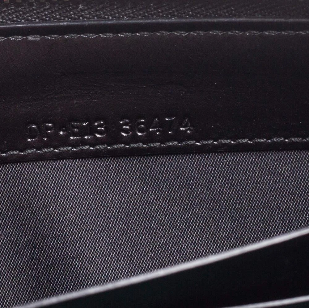 Bvlgari Black Leather Serpenti Forever Zip Around Wallet 商品