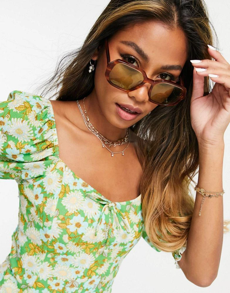 商品Topshop|Topshop 70's bloom puff tie back top in green,价格¥87,第3张图片详细描述