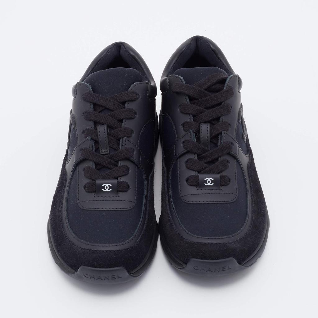 商品Chanel|Chanel Black Neoprene/Leather and Suede CC Lace-Up Sneakers Size 36,价格¥6322,第5张图片详细描述