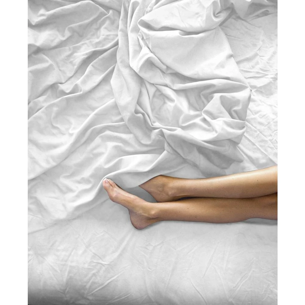 商品Pillow Guy|CLOSEOUT! Classic Cool & Crisp 100% Cotton Percale Duvet Cover Set-,价格¥890,第4张图片详细描述
