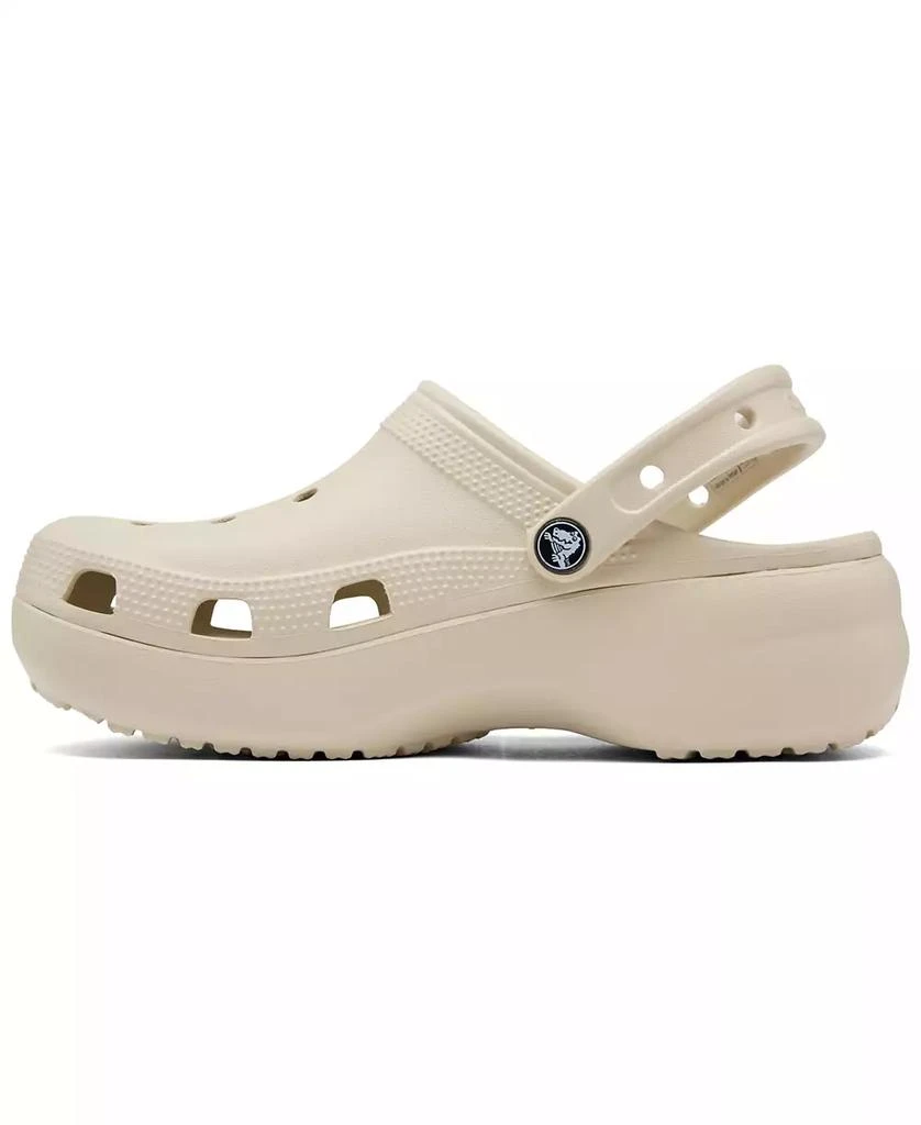 商品Crocs|Women's Classic Platform Clogs from Finish Line,价格¥463,第3张图片详细描述