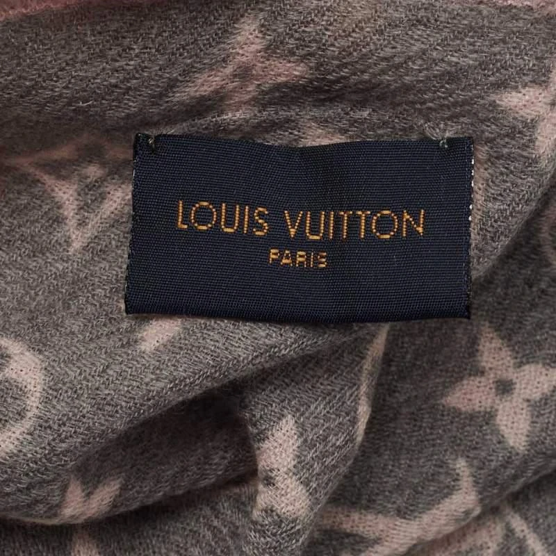 商品[二手商品] Louis Vuitton|Louis Vuitton Grey/Blue Gradient Wool Monogram Telling Stole,价格¥3542,第5张图片详细描述