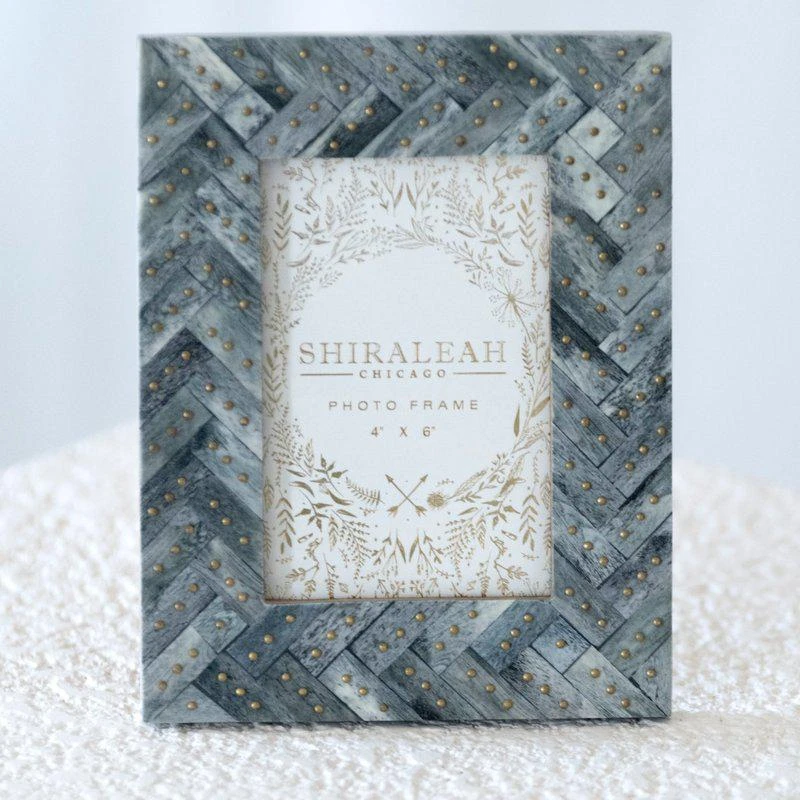 商品Shiraleah|Mansour Studded 4X6 Picture Frame,价格¥367,第2张图片详细描述