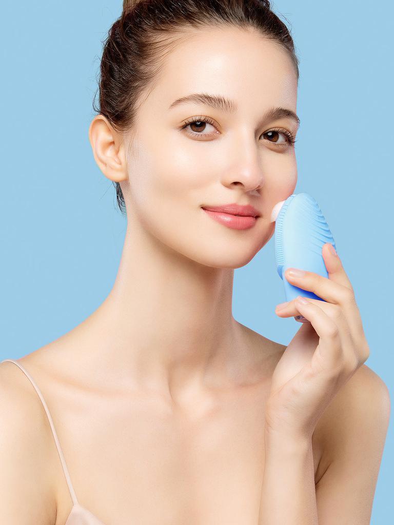 商品Foreo|LUNA™ 3 Facial Cleansing and Firming Massage for Combination Skin,价格¥1615,第7张图片详细描述