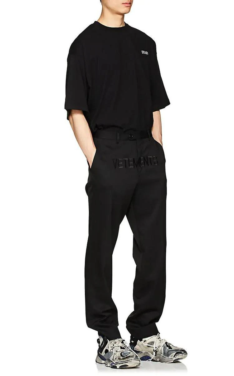 商品Vetements|Embroidered Wool Twill Trousers,价格¥6867,第2张图片详细描述