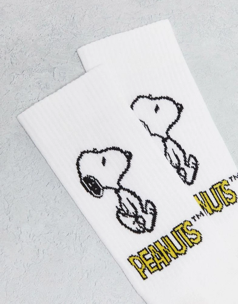 商品ASOS|ASOS DESIGN sports socks with Peanuts character,价格¥60,第2张图片详细描述