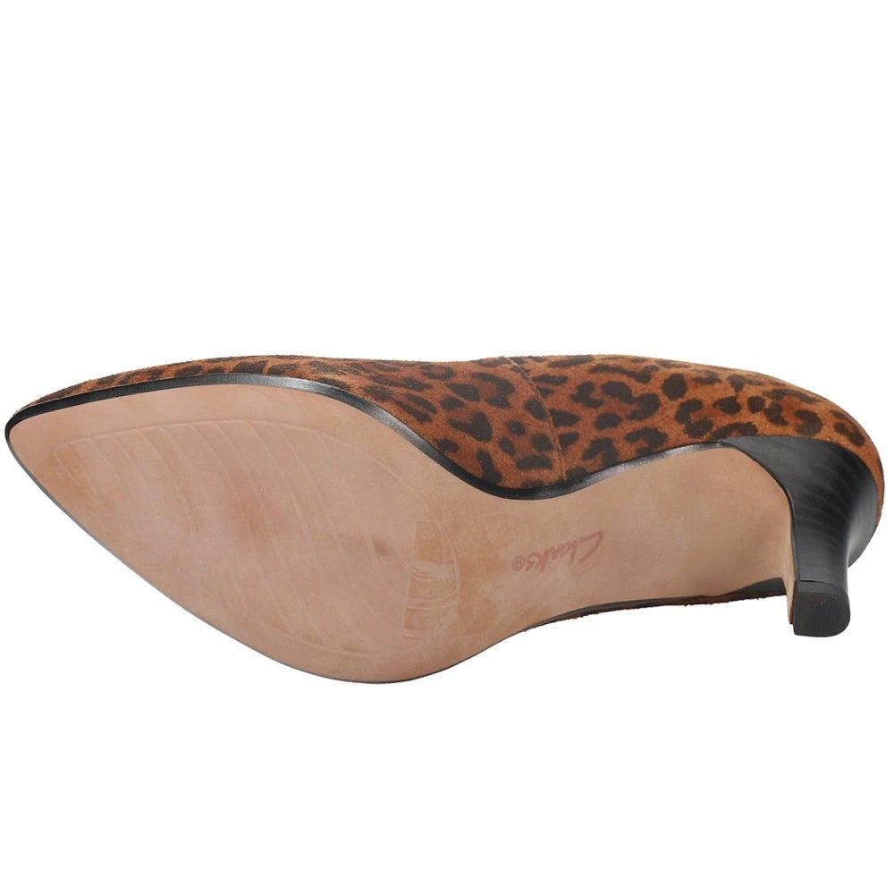 商品Clarks|Illeana Tulip Leopard Pointed Toe Pumps,价格¥265,第5张图片详细描述