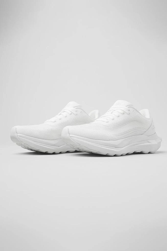 商品Alo|Alo Runner - White/White,价格¥1390,第3张图片详细描述