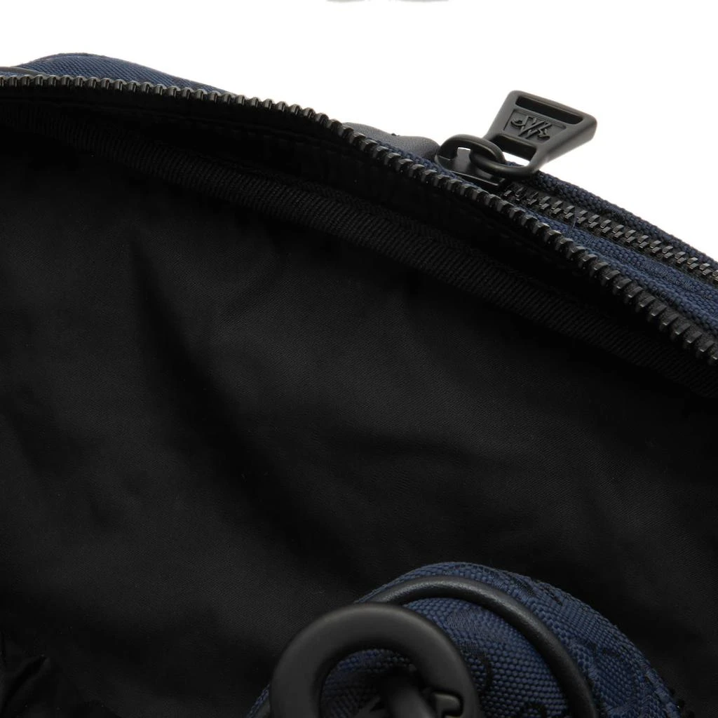 商品Moncler|Moncler Climb Cross Body Bag,价格¥5712,第5张图片详细描述