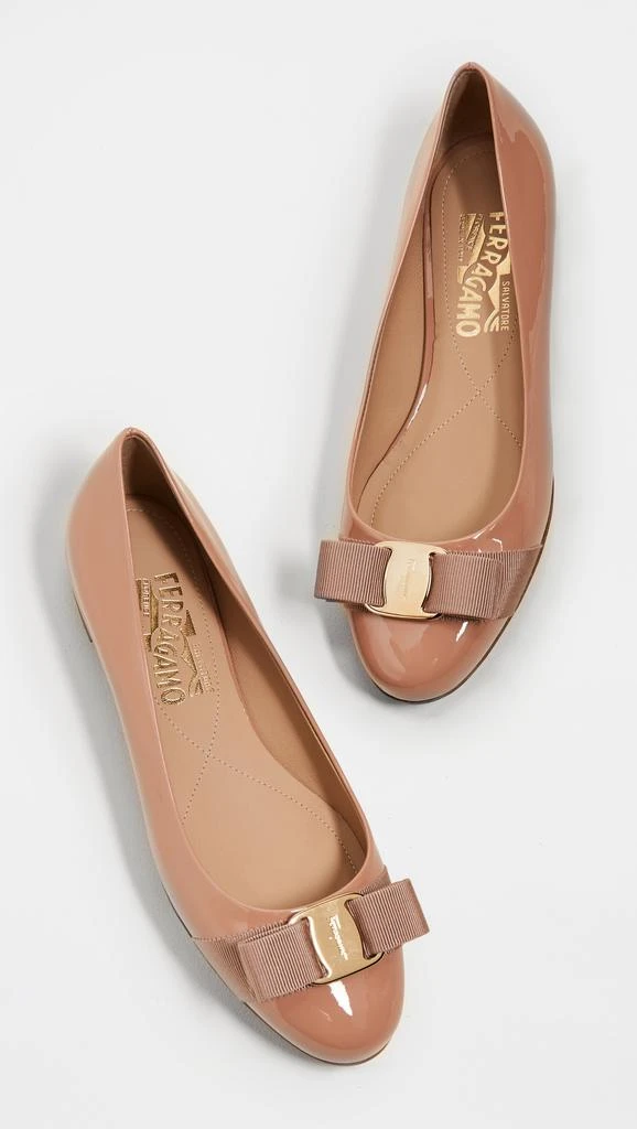 商品Salvatore Ferragamo|Salvatore Ferragamo 菲拉格慕 Varina 平底鞋,价格¥3068,第5张图片详细描述