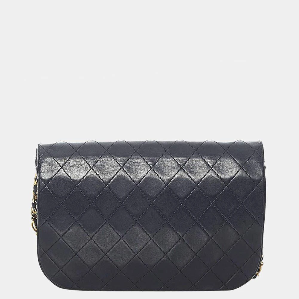 商品[二手商品] Chanel|Chanel Black Quilted Lambskin Leather Vintage Round Double Flap Shoulder Bag,价格¥20946,第3张图片详细描述
