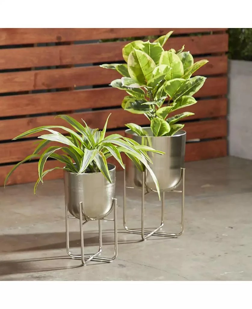 商品Rosemary Lane|Contemporary Style Large Round Metallic Planters in Stands, Set of 2,价格¥615,第5张图片详细描述