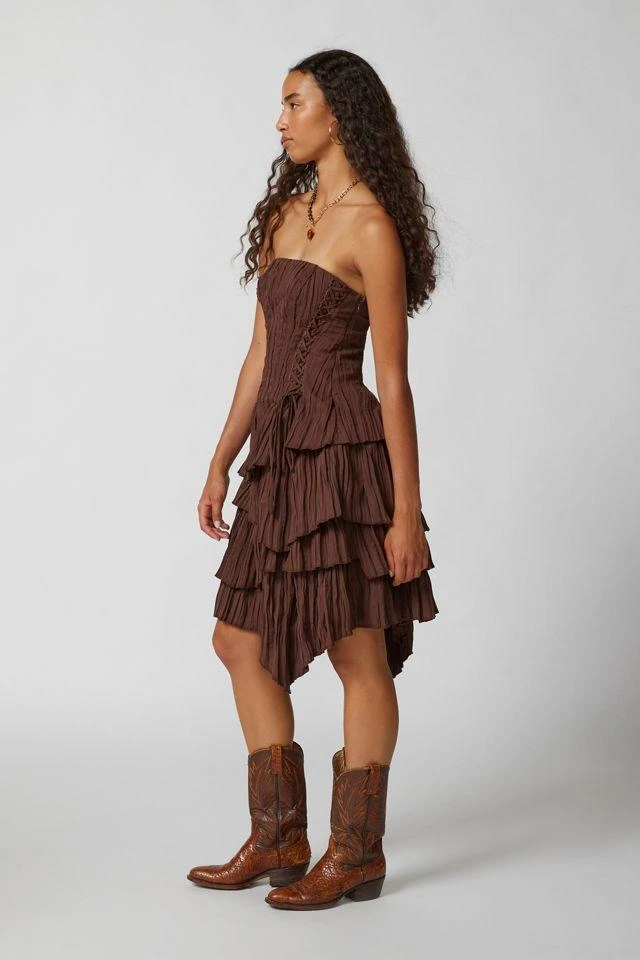 商品Urban Outfitters|UO Renee Lace-Up Tiered Midi Dress,价格¥609,第3张图片详细描述