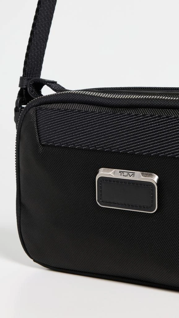 商品Tumi|Mayport Clutch Crossbody Bag,价格¥1315,第4张图片详细描述