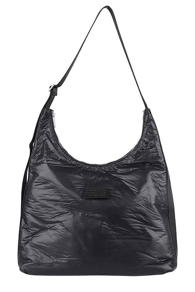 商品MM6|MM6 Maison Margiela Logo Patch Padded Large Shoulder Bag,价格¥3439,第1张图片