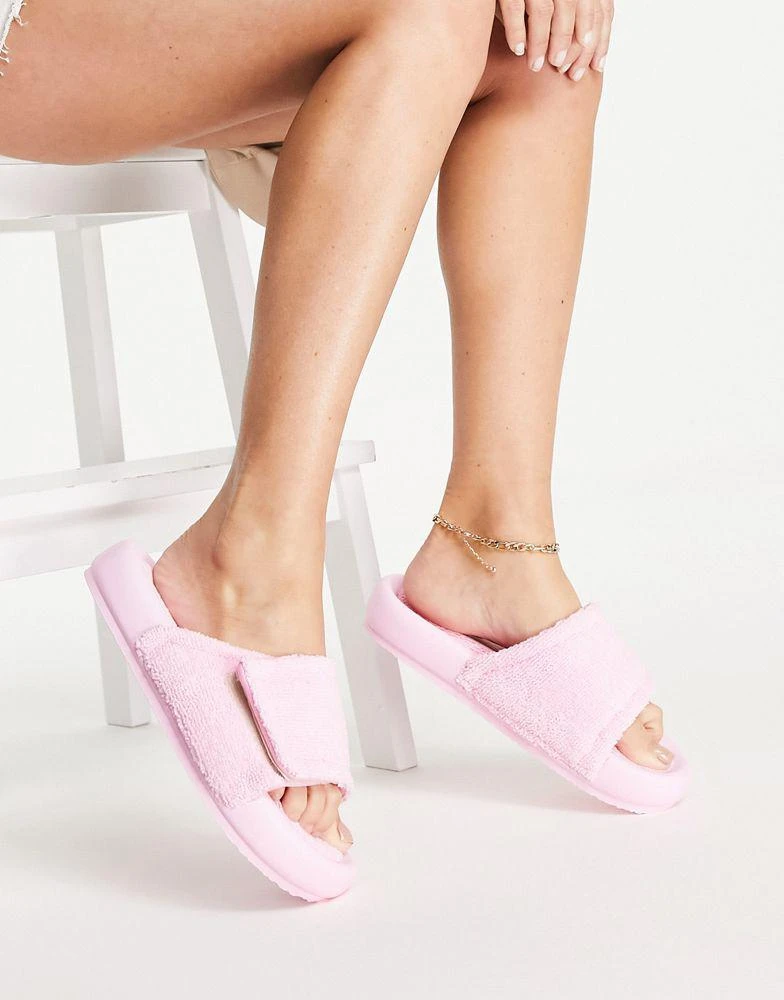 商品ASOS|ASOS DESIGN Fadey padded sliders in pink towelling,价格¥91,第4张图片详细描述