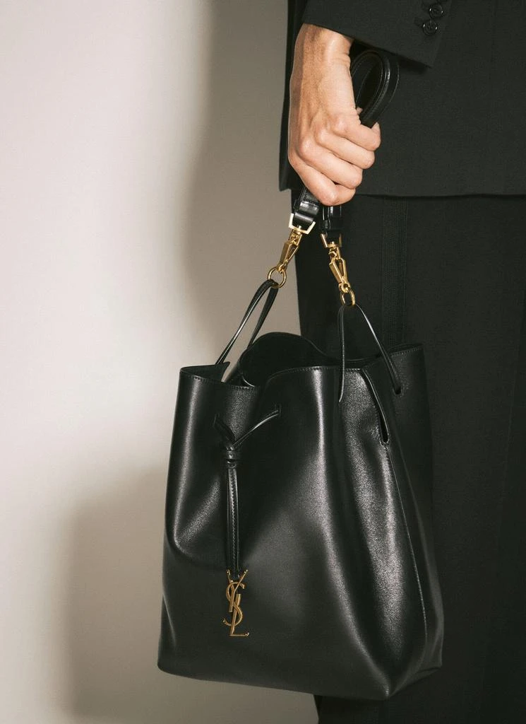 商品Yves Saint Laurent|Paris VII Pochon Shoulder Bag,价格¥11527,第4张图片详细描述