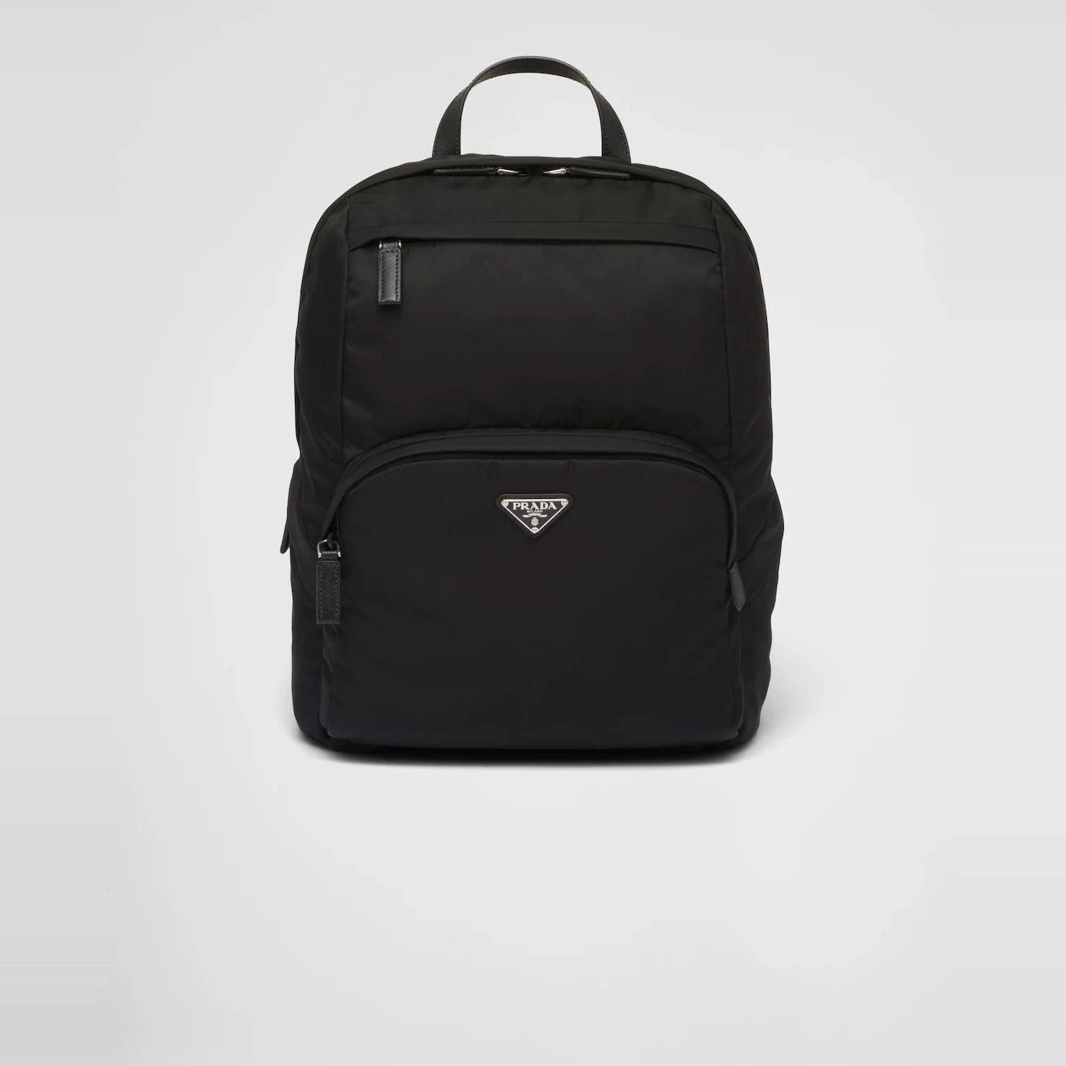 商品Prada|【预售】 普拉达 24秋冬 男士 双肩包 Re-Nylon 再生尼龙和Saffiano 皮革背包 2VZ104_2DMG_F0002_V_OOO,价格¥16357,第1张图片