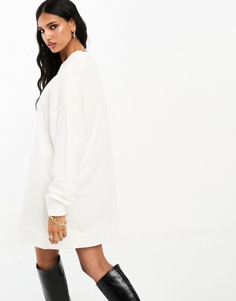 商品ASOS|ASOS DESIGN long sleeve V neck mini sweatshirt dress in ecru,价格¥189,第2张图片详细描述