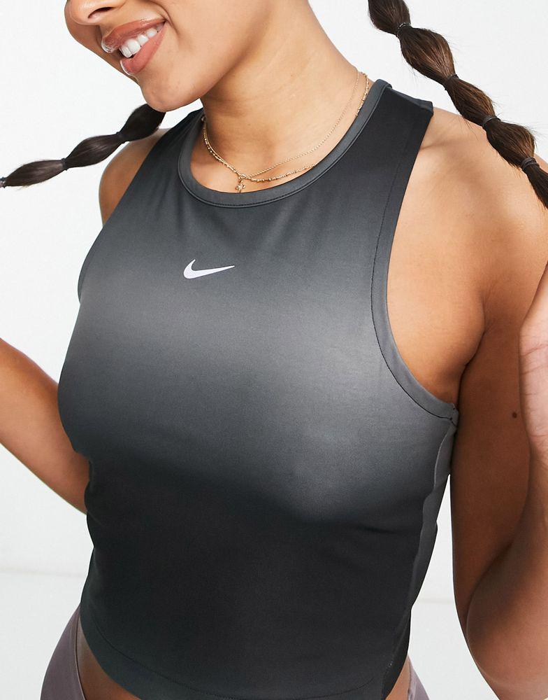 Nike Running Swoosh gradient cropped tank in black商品第3张图片规格展示