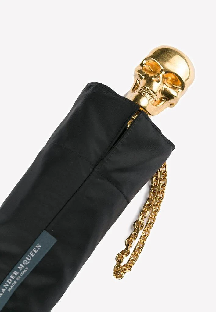 商品Alexander McQueen|Skull Handle Folded Umbrella with Chain,价格¥4879,第2张图片详细描述