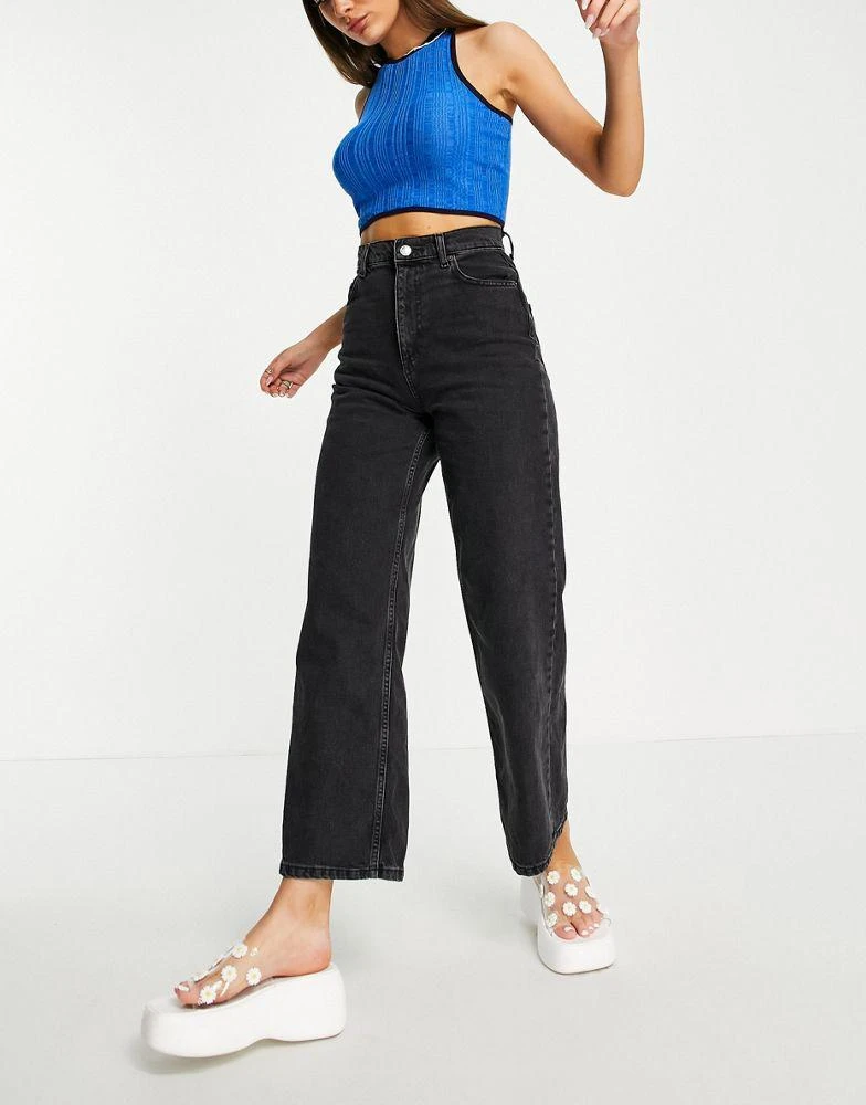 商品ASOS|ASOS DESIGN high rise 'relaxed' dad jeans in washed black,价格¥159,第3张图片详细描述