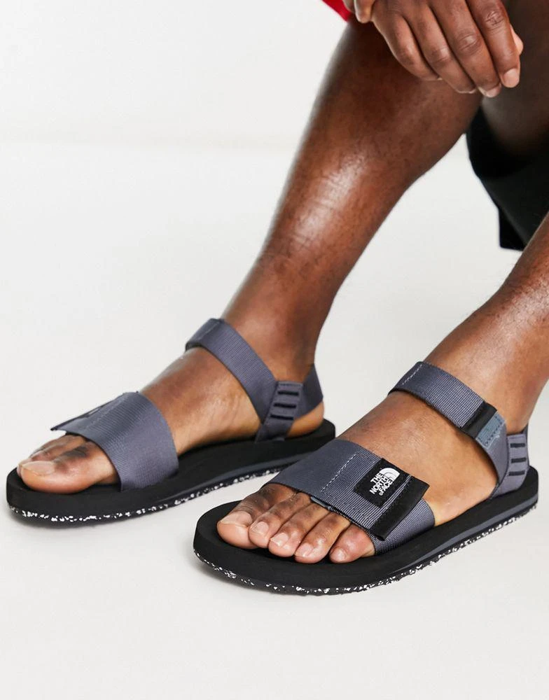 商品The North Face|The North Face Skeena sandals in grey,价格¥435,第3张图片详细描述