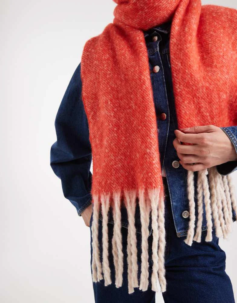 商品Threadbare|Threadbare blanket scarf in red,价格¥161,第3张图片详细描述