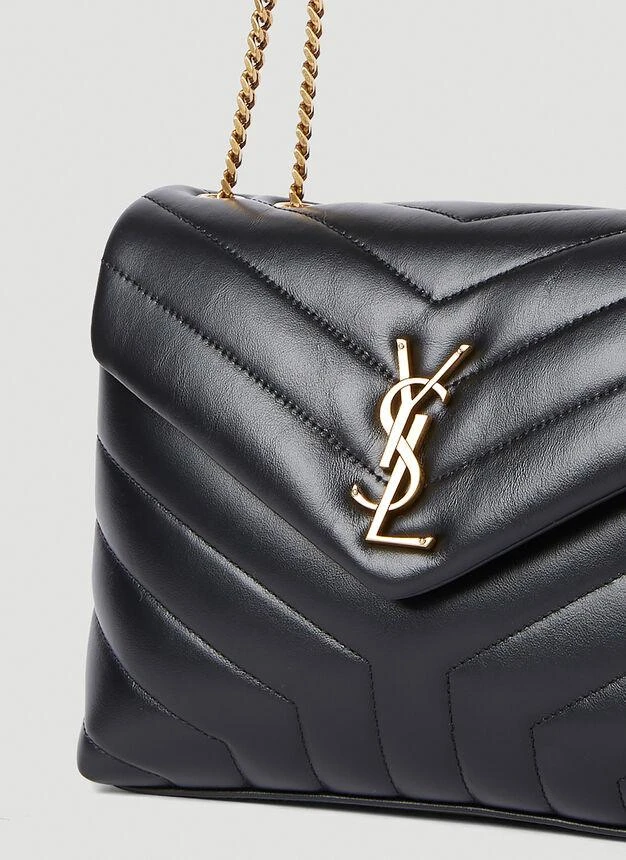 商品Yves Saint Laurent|Loulou Small Shoulder Bag in Black,价格¥25470,第5张图片详细描述