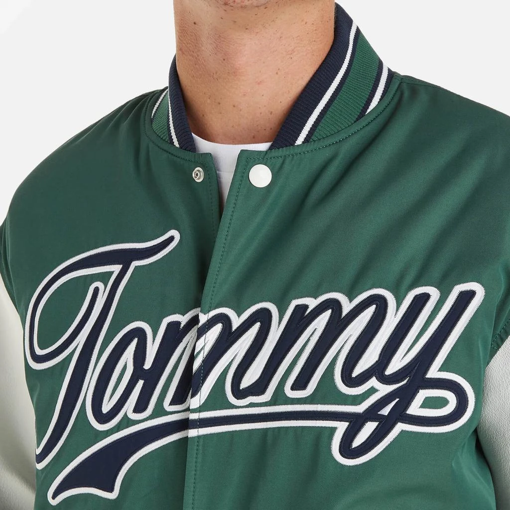 商品Tommy Jeans|Tommy Jeans Satin Letterman Jacket,价格¥807,第3张图片详细描述