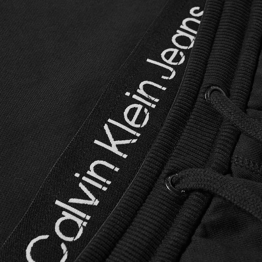 Calvin Klein Monologo Badge Short商品第2张图片规格展示