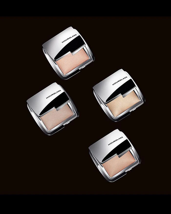 商品HOURGLASS|Ambient™ Strobe Lighting Powder,价格¥343,第2张图片详细描述