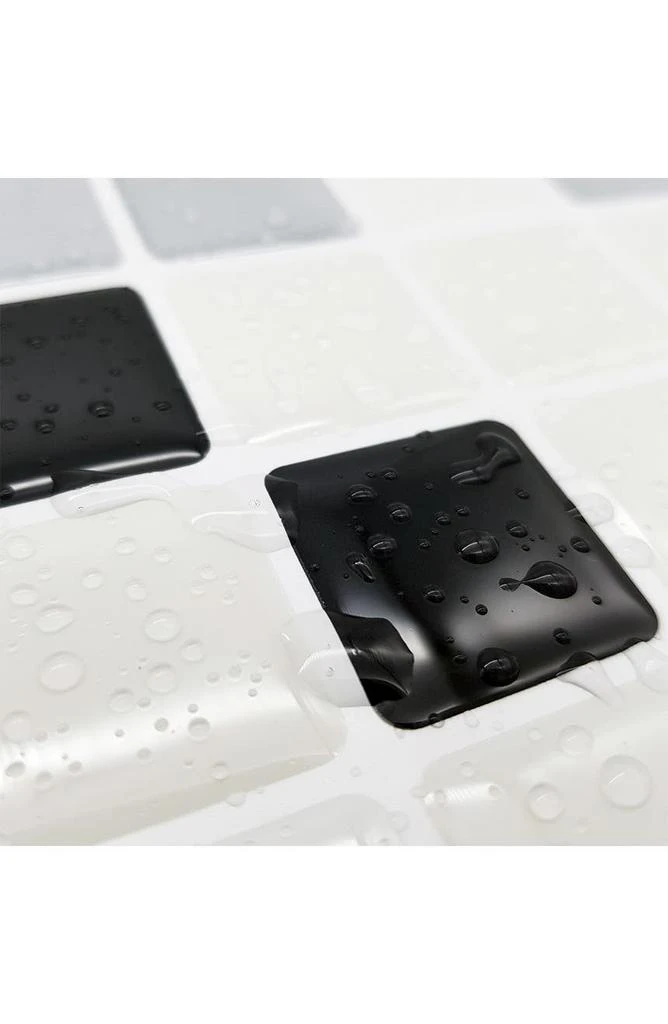 Classic Black and White Mosaic Glossy 3D Sticker Tile - 30cm x 15cm (11.8" x 6") - 12-Piece in a pack 商品