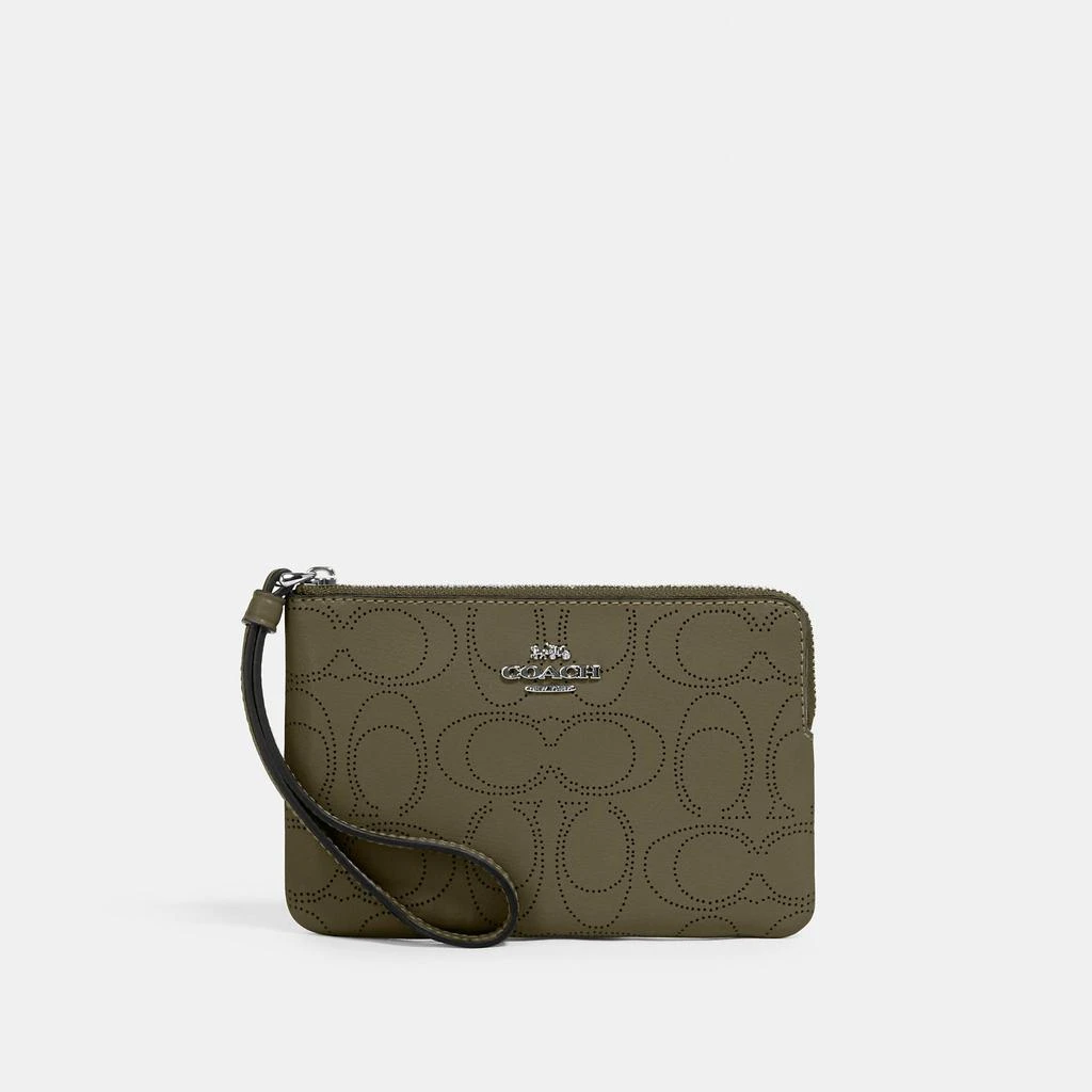 COACH Corner Zip Wristlet In Signature Leather 商品